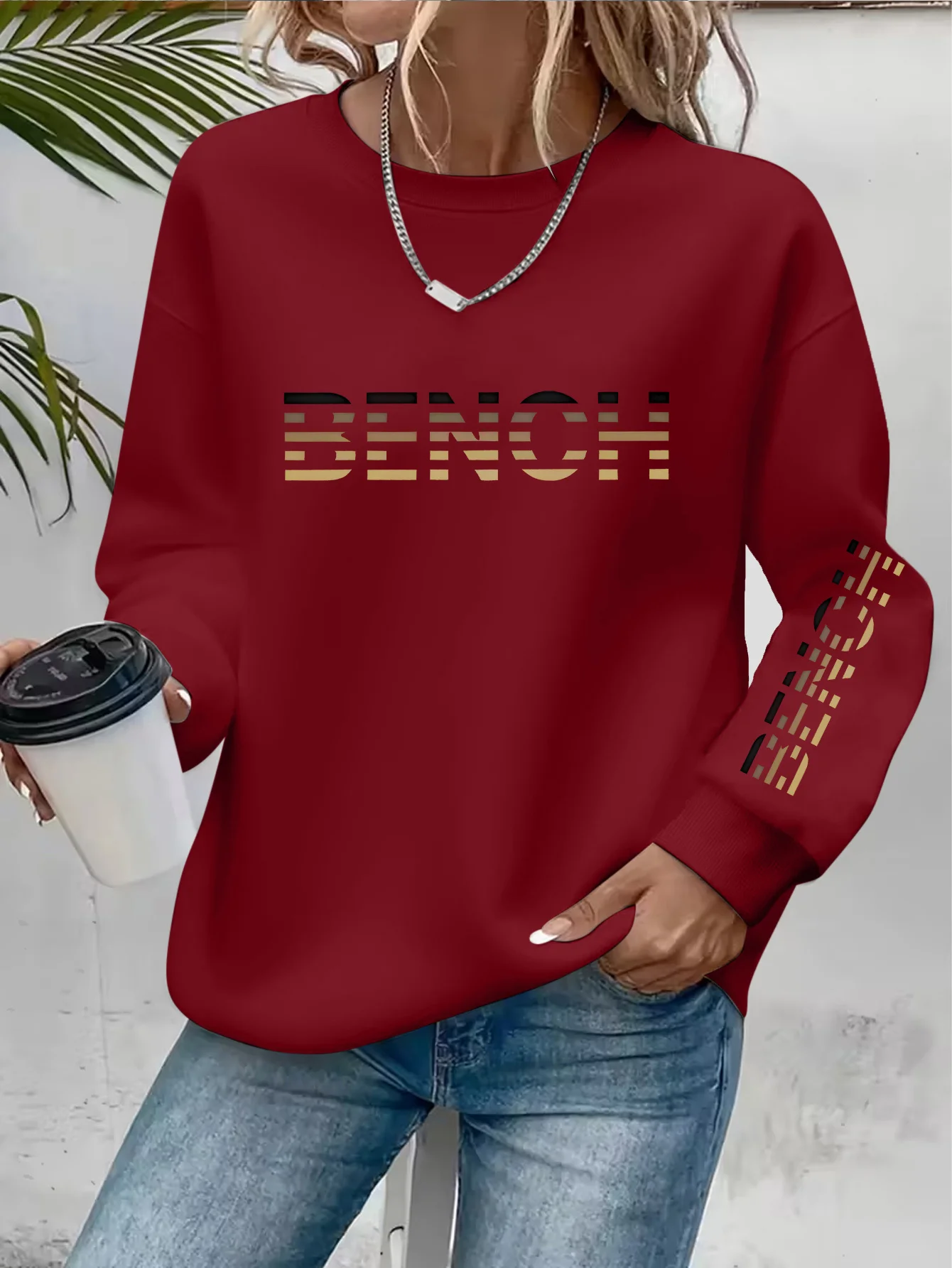 Women's autumn and winter loose casual comfortable Merry letter pattern printed thick long sleeved round neck hoodie pullover