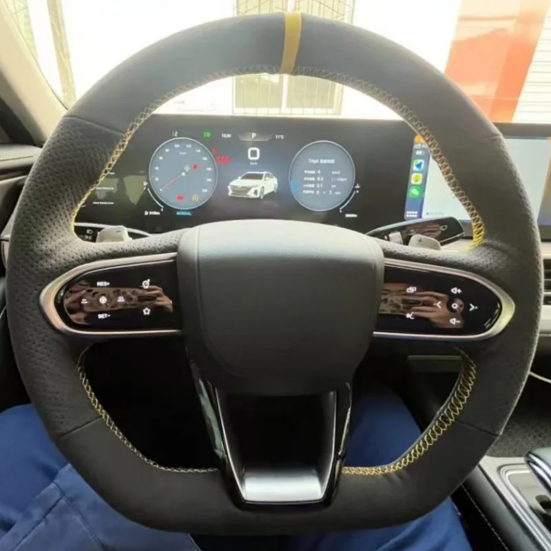 

Custom Hand-stitched Steering Wheel Cover Made Of Anti-slip Wear-resistant Suede Leather For Chery Omoda C5 5 FX 2022 2023 2024