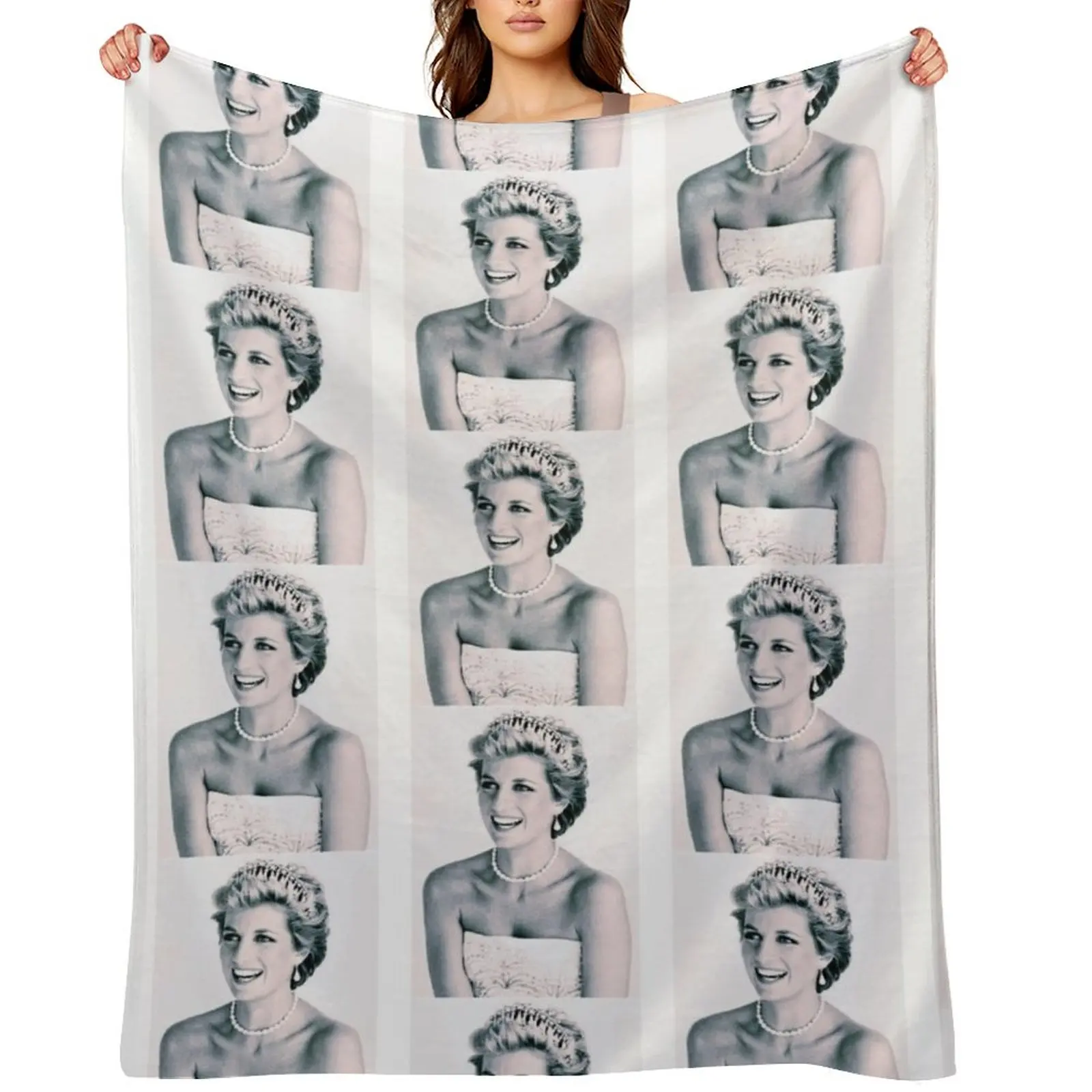 

Princess Diana Throw Blanket Flannel Luxury Designer Large Plaid on the sofa Blankets