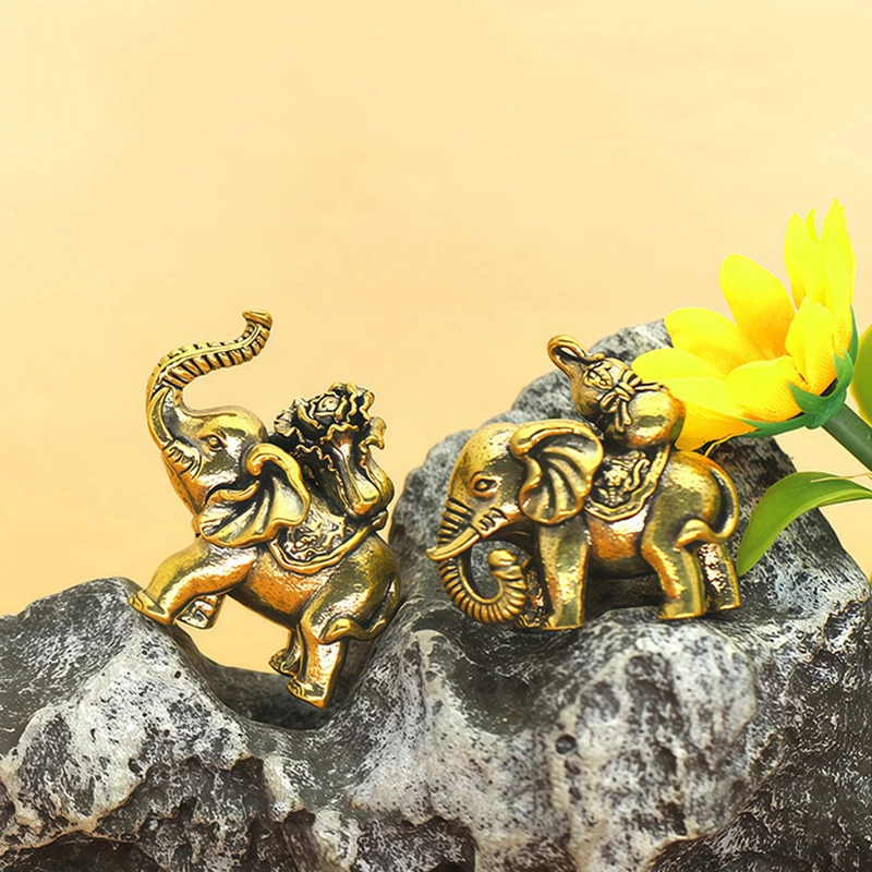 Lucky Elephant Carrying Gourd Small Ornaments Brass Blessing Elephants Miniature Figurines Antique Animal Statue Craft Decor