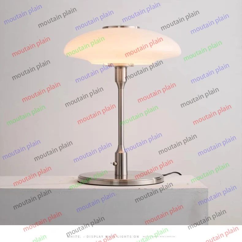 

Кремовая корейская настольная лампа в стиле ретро от датского дизайнера, никелированная, для спальни, прикроватная, атмосферная подсветка, популярная среди интернет-селебрити