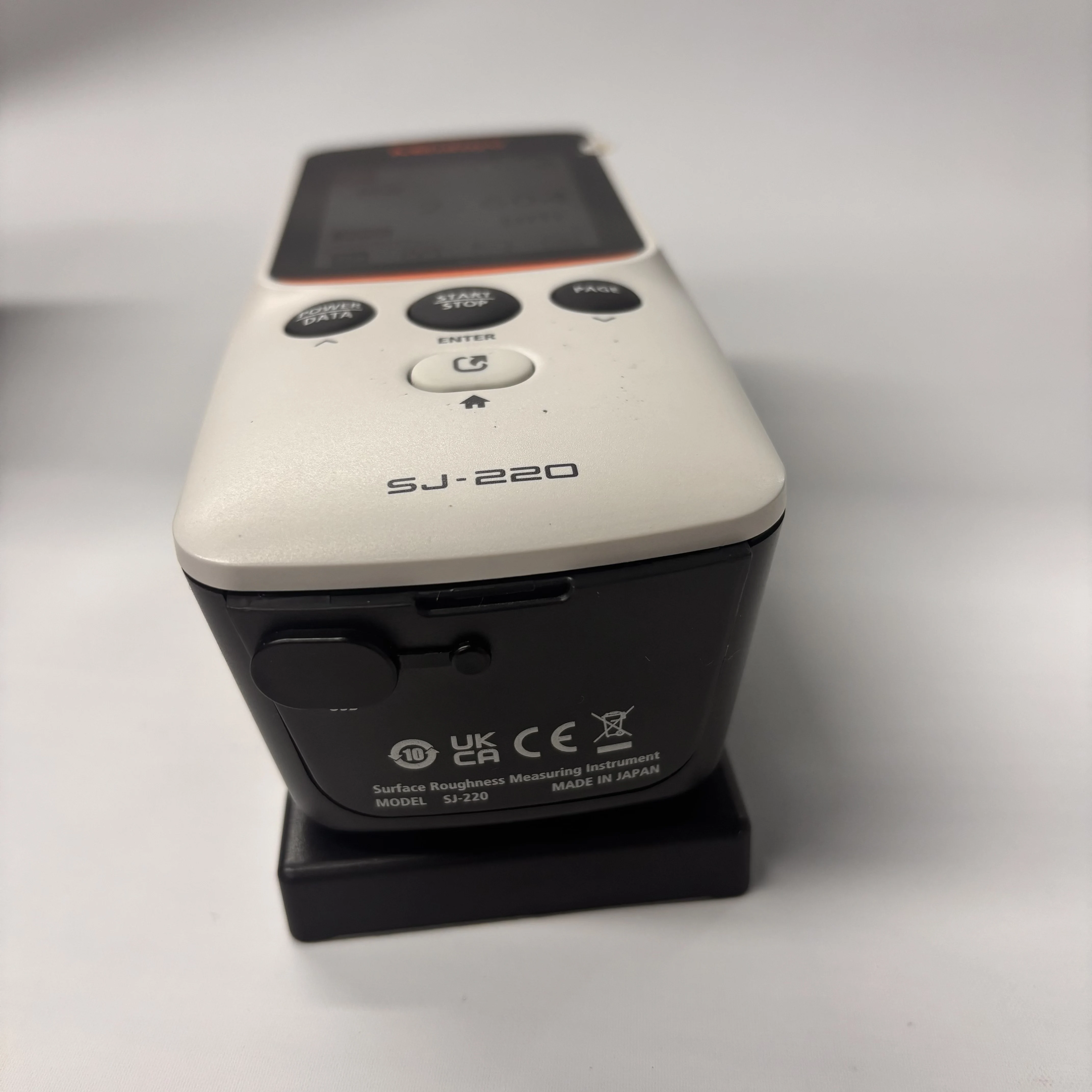 SJ-220 178-741-11 178-741-13 T - Surface Roughness Tester Portable avis et prix