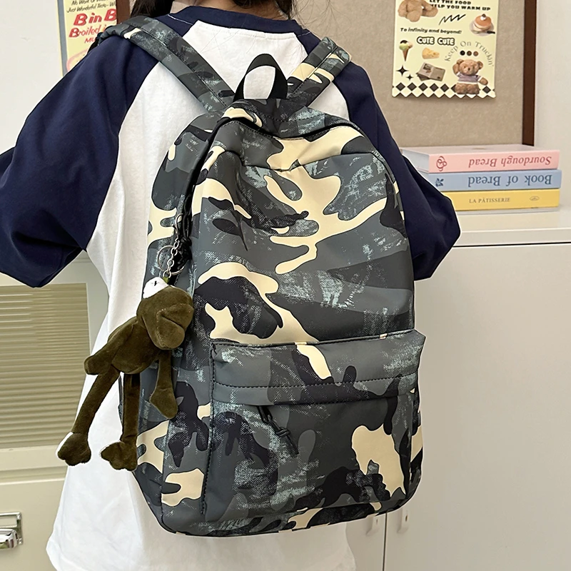 

Camouflage Backpacks For Women Large Capacity Waterproof Nylon School Bags Unisex Graffiti Leisure Or Travel Bags Green Satchels