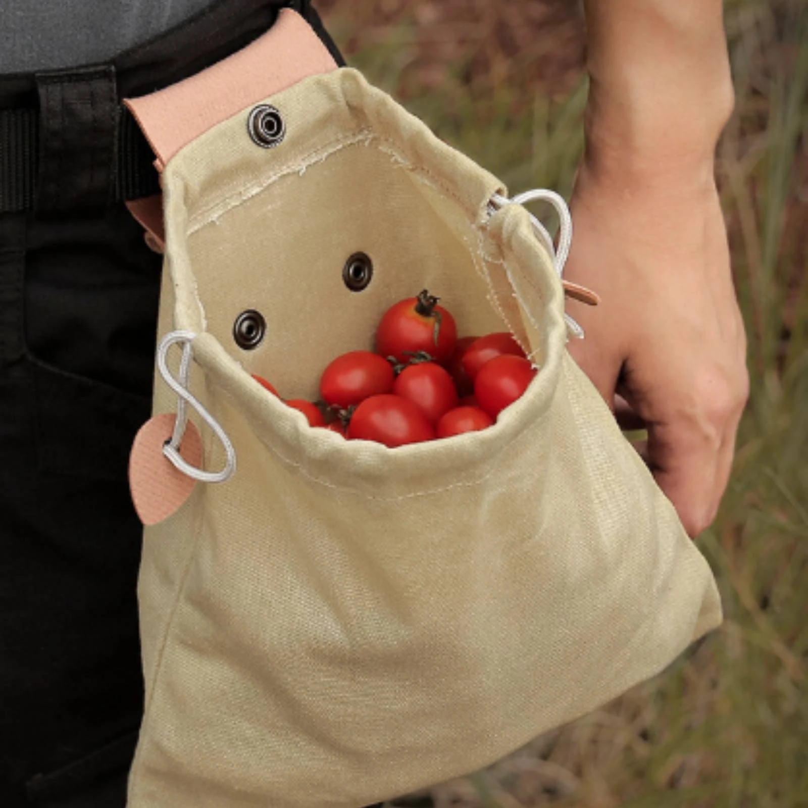 Foraging Pouch Compact Belt Pouch Canvas Bag with Snap Closure Portable Bag with Belt Attachment Multipurpose for Foragers
