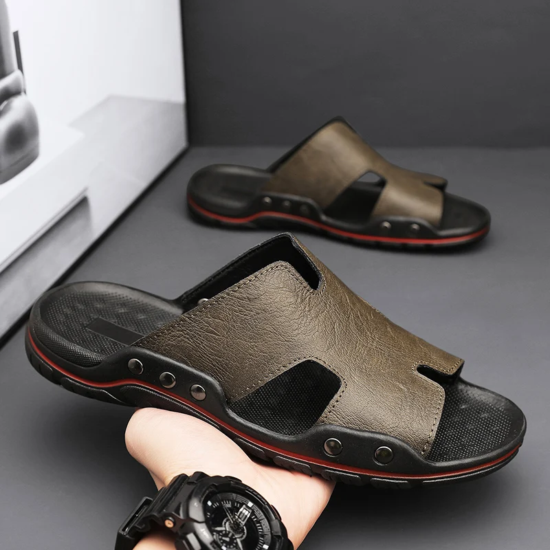 

Men's Slippers Summer Sandals Light and Soft Soles Beach Slippers Casual Slippers Men's Shoes Large Sizes 39-48