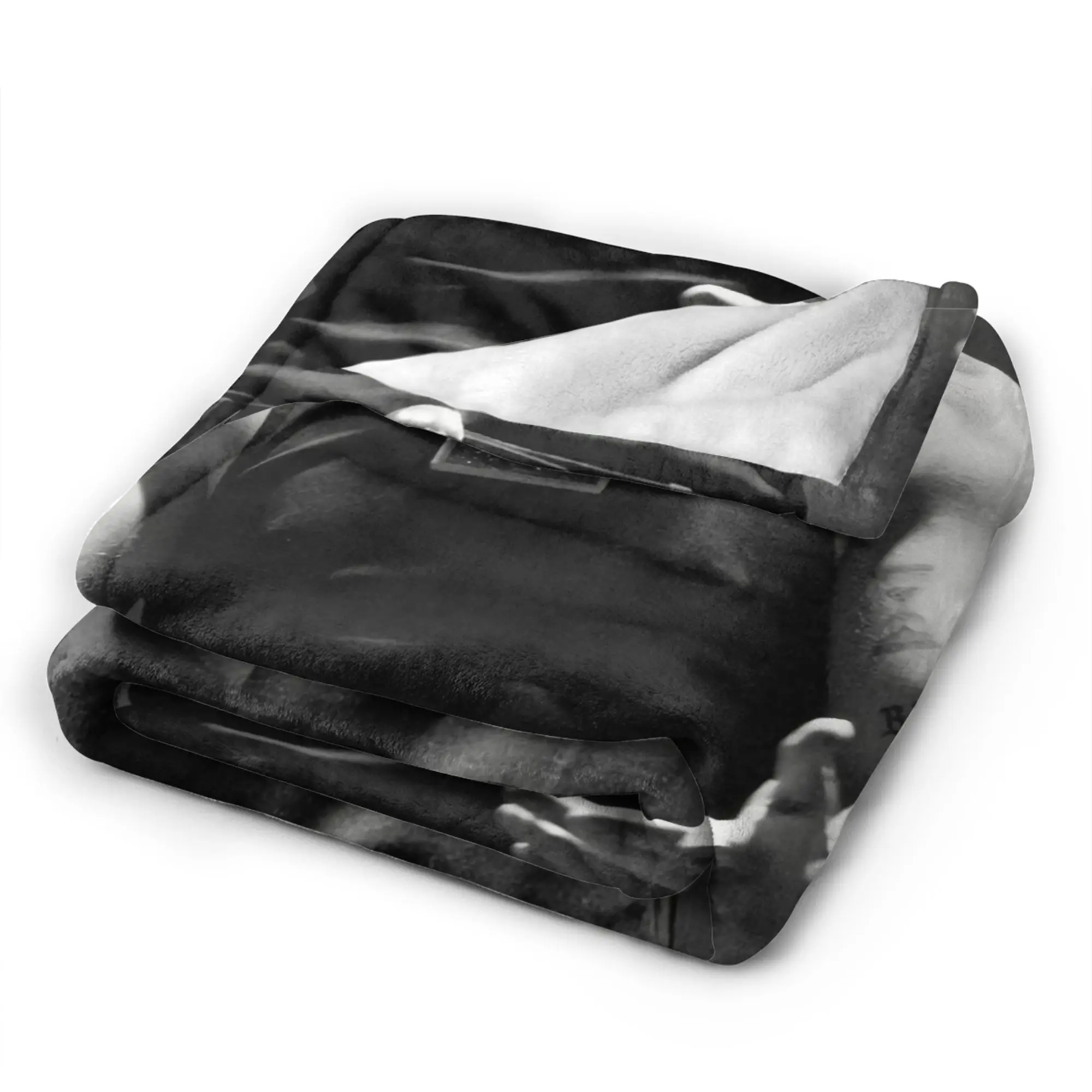 Warm Soft Blanket Travel Quevedo Singer Cool Rapper  Throw Blanket  Flannel Bedspread For Home Decor Print Sofa Bed Cover