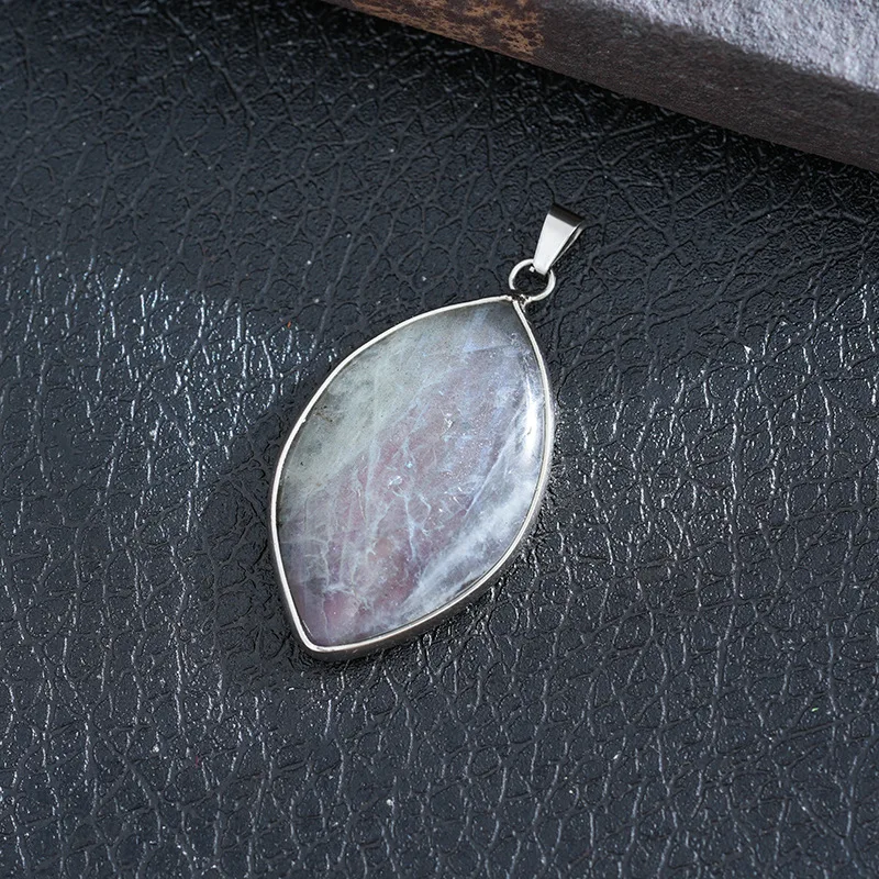 Natural Labradorite Stone Pendant Simple Leaf Natural Stone, Sweater Chaine, Irregular Hemming Crystal