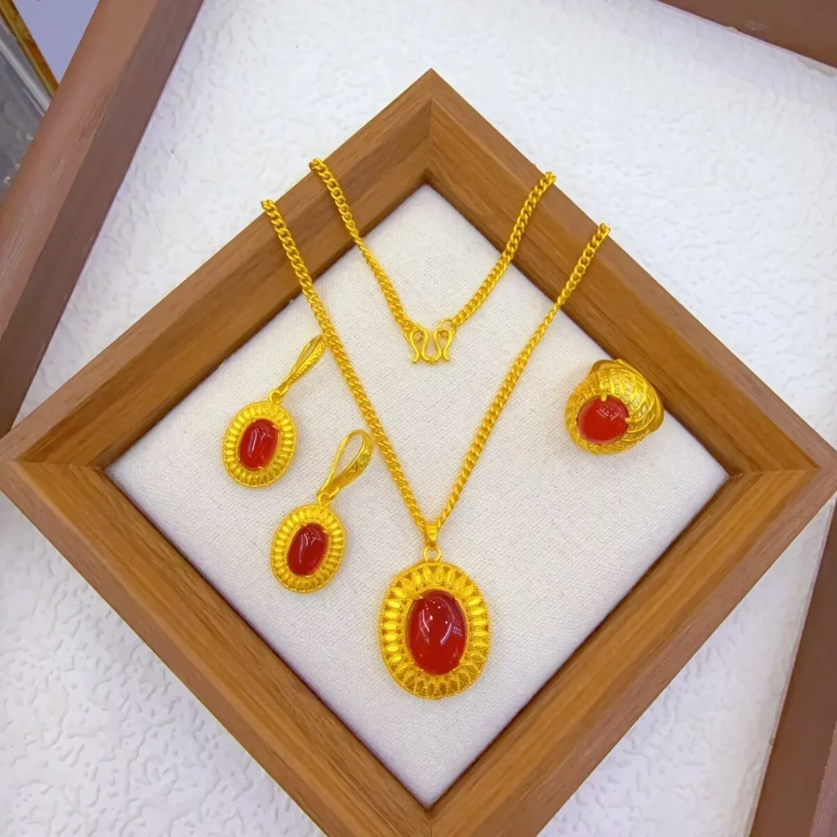 

Итальянские новые 24-каратные позолоченные ожерелья, серьги, кольца для мамы и влюбленных, романтический комплект украшений для свадебной вечеринки YY10903