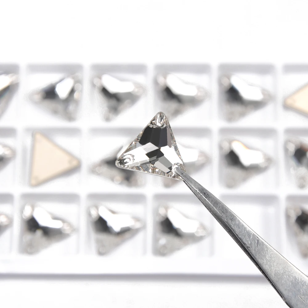 Großhandel Strass Nähzubehör Kristall K9 Glas Aufnähbare Strasssteine Glitzer Verschiedene Formen Strasssteine für Kleidung und Bekleidung – Detail 7
