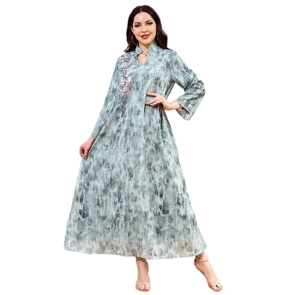 فستان سهرة جديد لربيع وصيف 2025 في الشرق الأوسط بياقة ماسية ساخنة مطرز بالخرز فستان إسلامي بأكمام طويلة