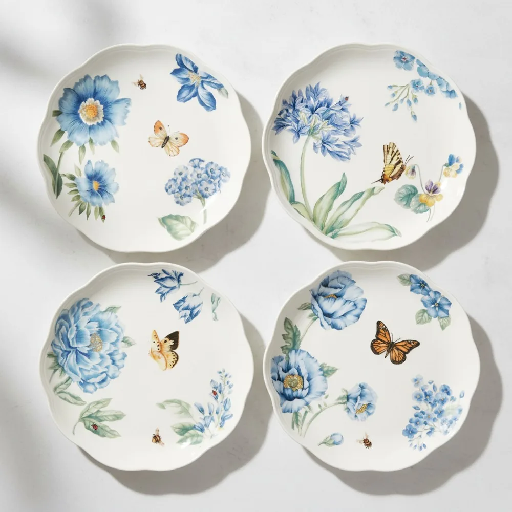 

Элегантный набор десертных тарелок Butterfly Meadow Blue из 4 предметов, фарфоровая посудомоечная машина и можно использовать в микроволновой печи для вечеринок