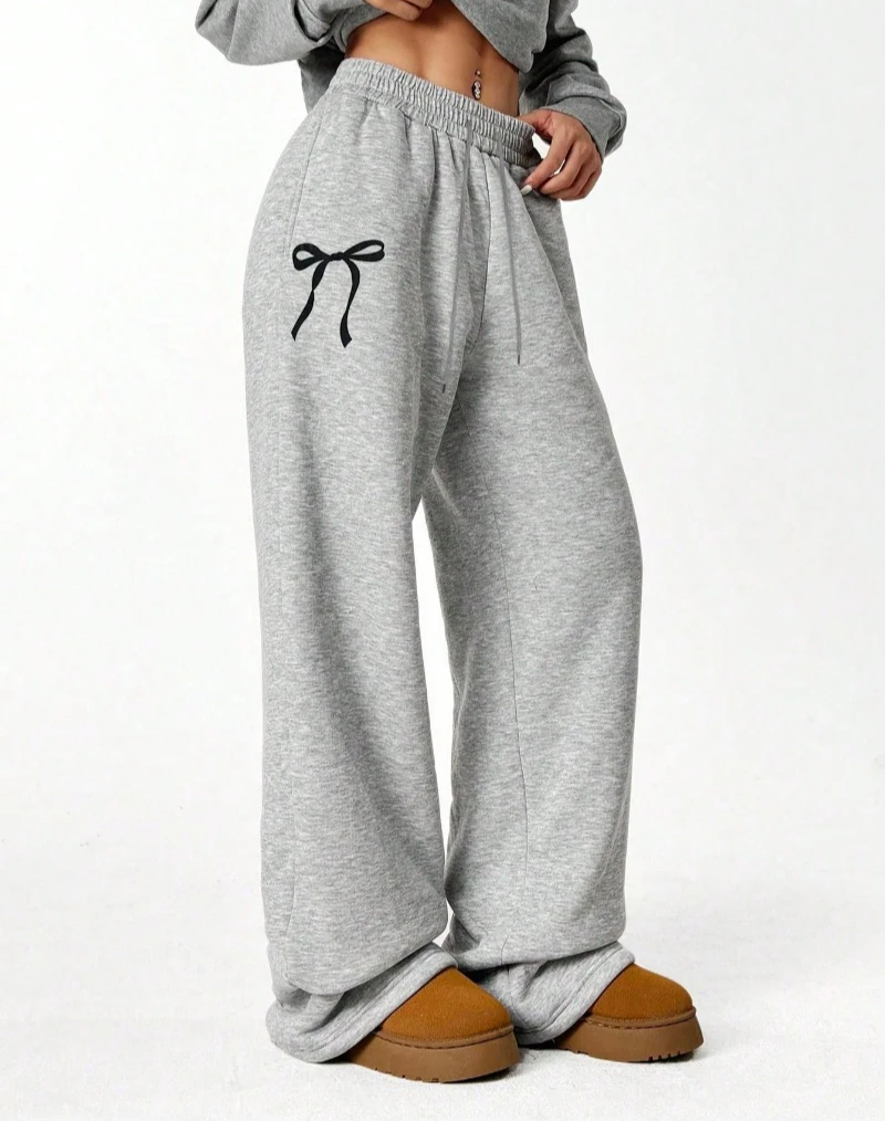 

Oversized Basic Grey Casual Sweatpants, Butterfly Print Y2K Relaxed Fit Wide Leg Trousers, Warm for Autumn/Winter