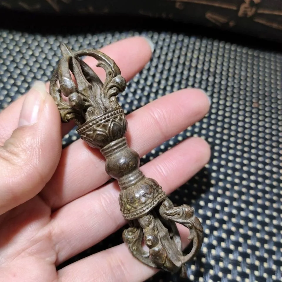 Chinese Antique Bronze Four Prong Vajra Pestle Tibetan Buddhism Tantric Dharma Tool Religious Collectible Ornament