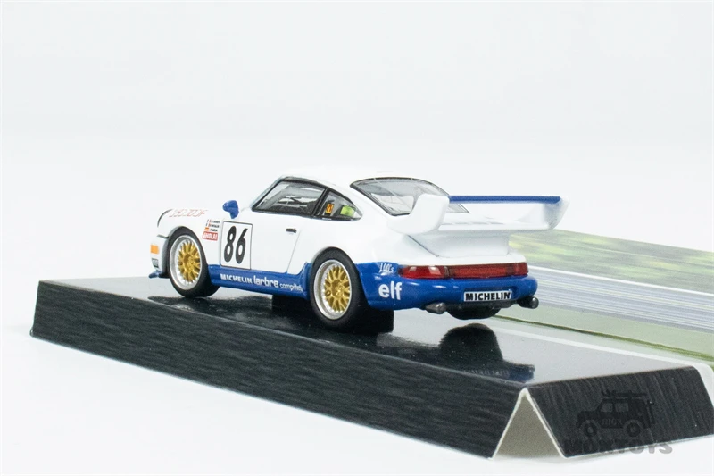 Tarmac Works 1:64 911 Turbo S LM GT Suzuka 1000km 1994 #86 Diecast Model Car