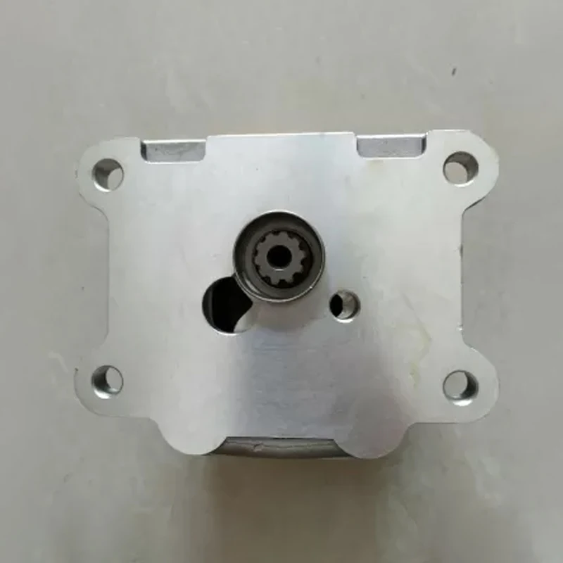 

For PC35MR-2 pc30mr-2 pc30 PC35 hydraulic pilot pump 705-41-07180 gear pump 705-41-02320 charge pump 705-41-02700