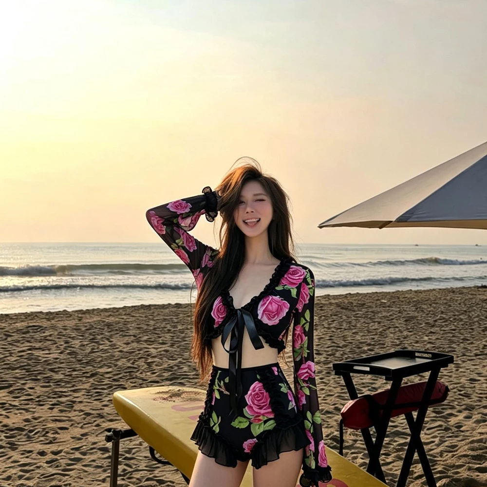 New Women's Split Swimsuit Long Sleeve Anti Sunscreen Sexy Sweet and Spicy High Waist Beach Resort Sweet Hottie Summer Bikini