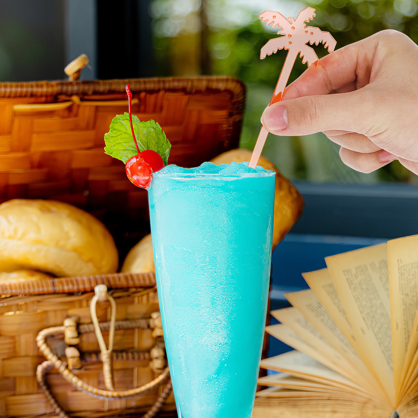 

150 Pcs Coconut Tree Stirring Sticks Reusable Plastic Swizzle Sticks for Coffee Juice Cocktail Bar Party Home Kitchen