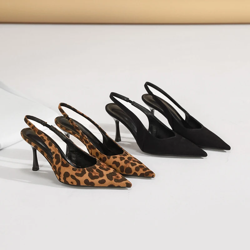 

Retro closed-toe sandals for women202New French-style elegant pointed-toe stiletto high-heeled shoes with open back for women