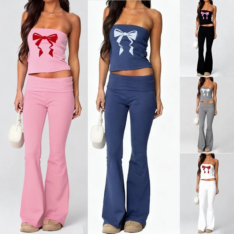 

Женский комплект из 2 предметов: облегающий топ без бретелек с бантом и принтом + расклешенные длинные брюки с эластичным поясом и складками