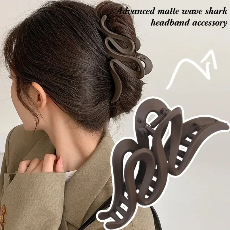 Korea Women Hair Claw Clip Coffee Beige Acrylic Large Hair Claws Hairpin Geometric Barrettes Crab Girl Headwear Hair Accessories