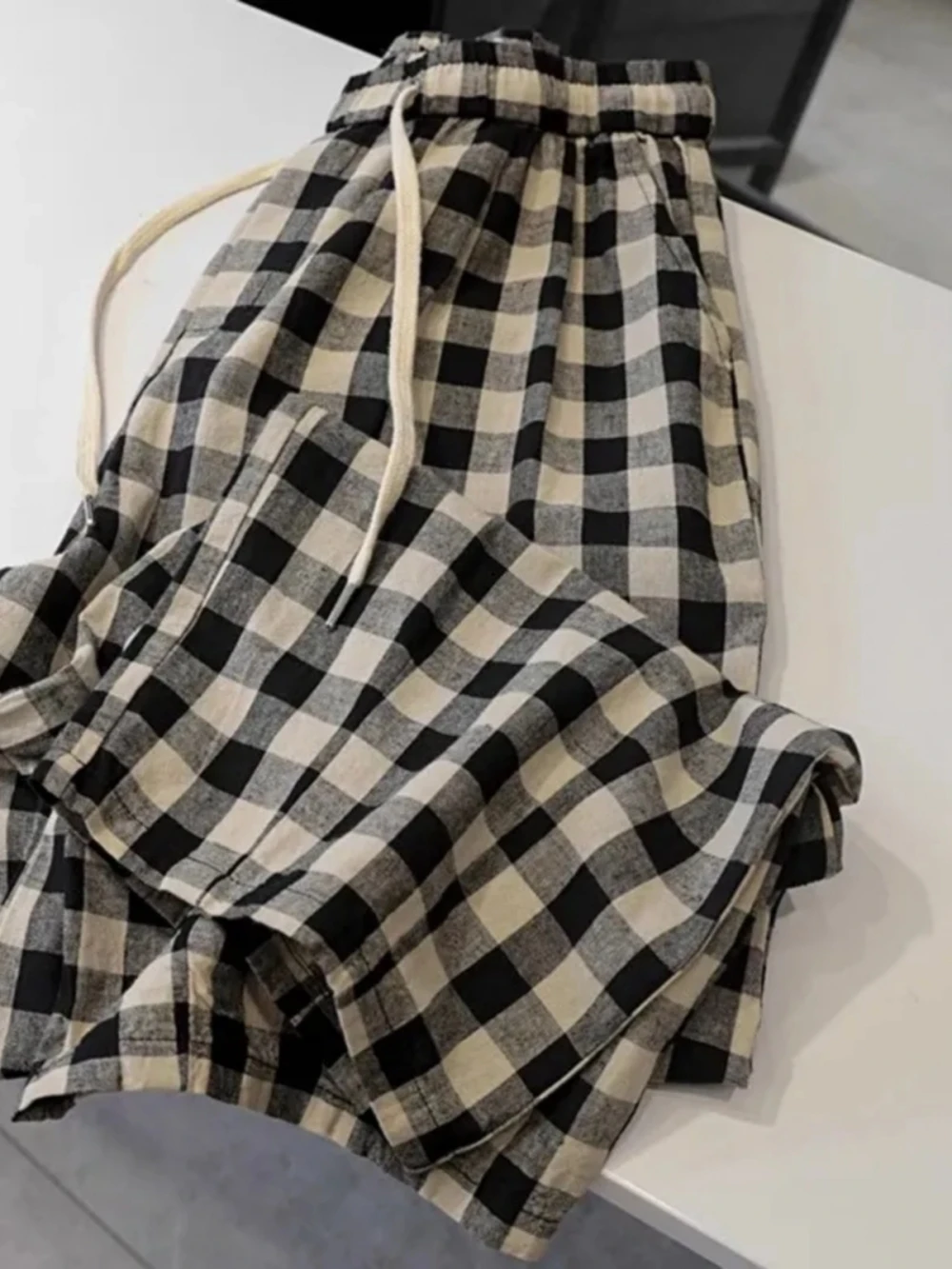 

plus Size High Waist Drawstring Casual Black White Plaid Wide Leg Pants Women Summer Loose Comfortable Trousers Korean Style