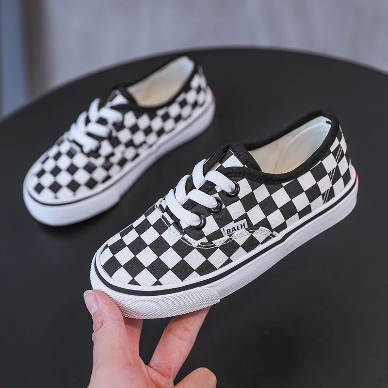 Children\'s Canvas Shoes Black and White Lattice Boys Cloth Shoes Girls Net Red Shoes Trend Board Shoes Kids Shoes Boys