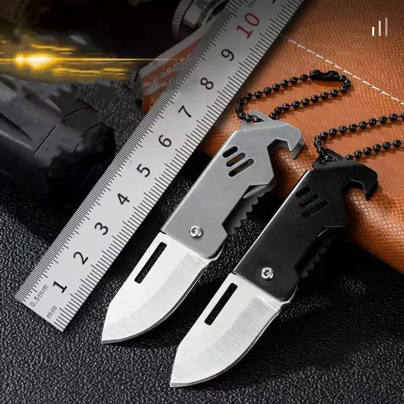 New 1pc Portable Sharp Outdoor Folding Knife High Hardness Mini Knife Multifunctional Bottle Opener Penda Keychain Knife Tool