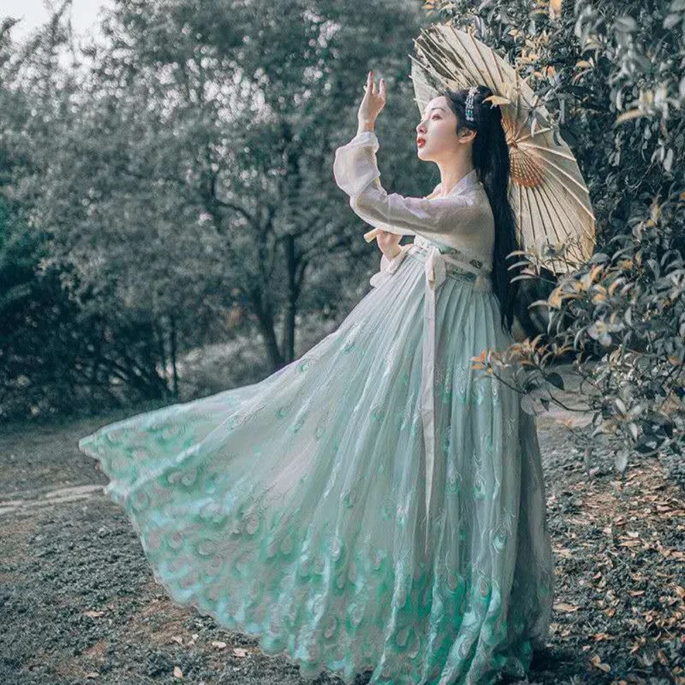 Polyester Frau Hanfu Kleid chinesischen Stil alten Pfau Fee Kostüm traditionelle chinesische Mädchen Hanfu Kostüm für Halloween