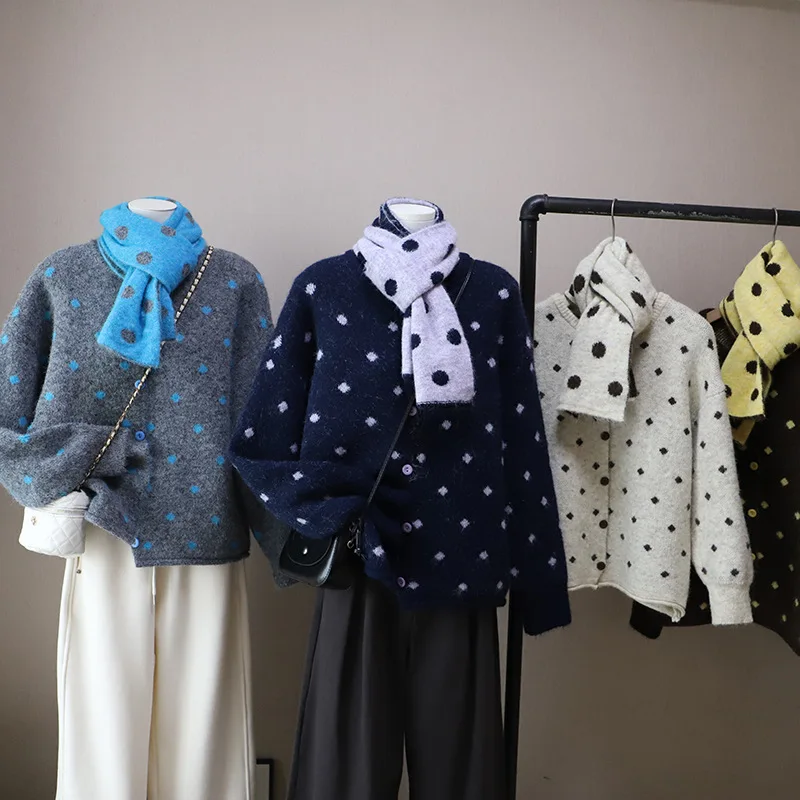

Fashion Round Neck Polka Dot Knit Cardigan Autumn Women's New Single Breasted Long Sleeve Sweater with Scarf Chic Retro Warm Top