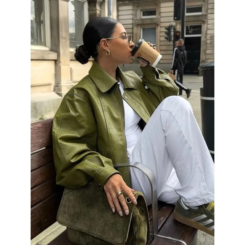 Blousons Bomber en Cuir à Revers Tendance pour Femme – Manteaux à Manches Longues avec Poches Zippées Unies, Coupe Oversize Chic Urbaine