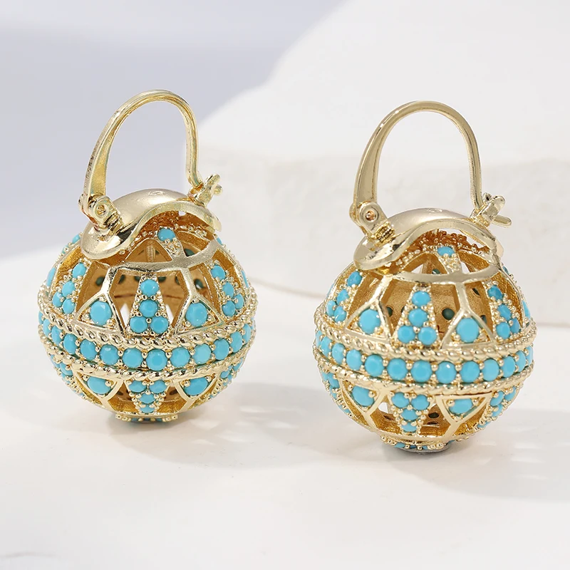 Vintage-Ohrringe mit hohlen Kugeln und blauen Zirkonia-Anhängern für Damen, einzigartiges Design, Bankett- und Party-Accessoires, Charm-Schmuck