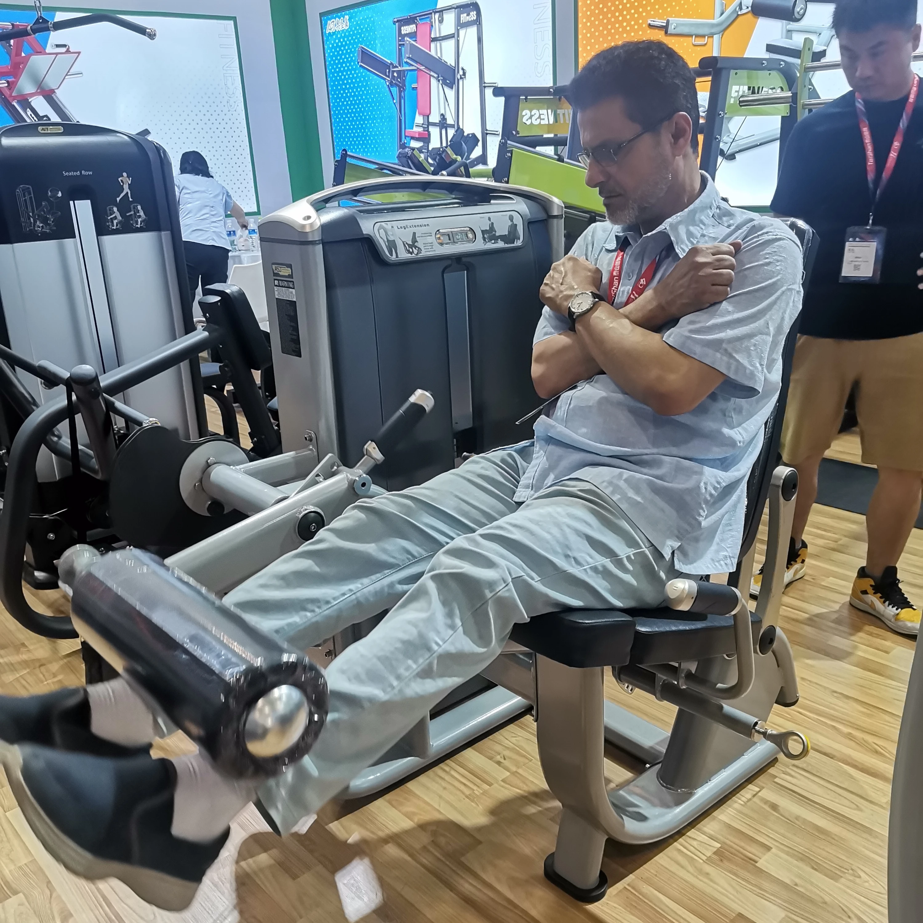 

GM44 Seated Leg Extension Machine Pin Load Selection Fitness Equipment Factory Whole Sales High End Commercial Gym Equipment