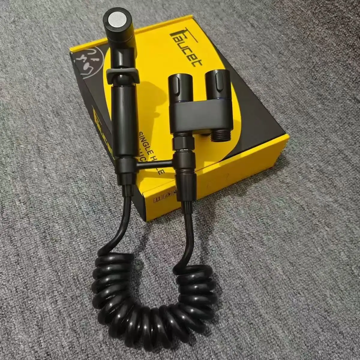 الفولاذ المقاوم للصدأ ماتي الأسود مسلم بيديت صنبور الحمام الحديث ارتفاع ضغط المرحاض البخاخ مجموعة مع يده