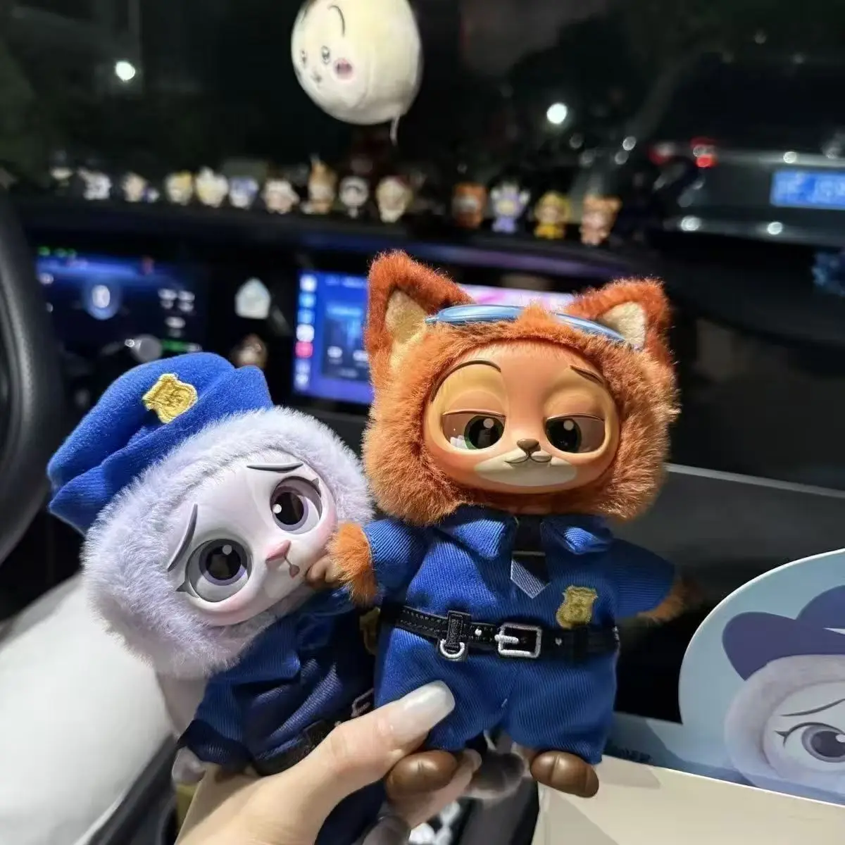 ديزني Zootopia الرسوم المتحركة أفخم دمية صندوق أعمى أفخم مفاجأة قلادة لعبة صندوق غامض لعبة الموضة هدية الكريسماس هدية عيد ميلاد