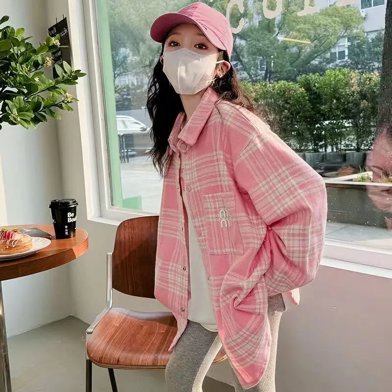 Girls shirt network red Korean version 2024 new girls casual plaid shirt loose top big child spring coat