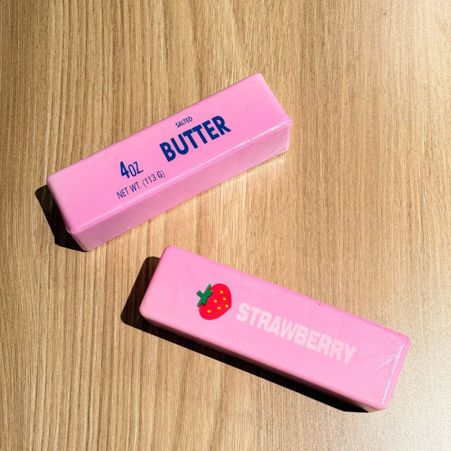 Neues Butter-Stick Fidget-Spielzeug, Quetschbares Elastisches Käse-Stick, Lustiges Entspannungs- und Stressabbau-Spiel, Quetsch-Scherzartikel – Detail 5