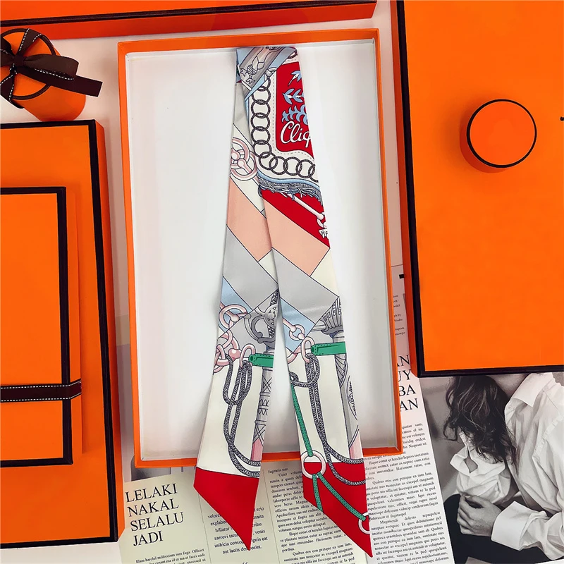 2025 العلامة التجارية تصميم سلاسل النساء التوت وشاح حريري وشاح فاخر موضة الشعر عقال فولارد نحيل حقيبة الأوشحة منديل #2