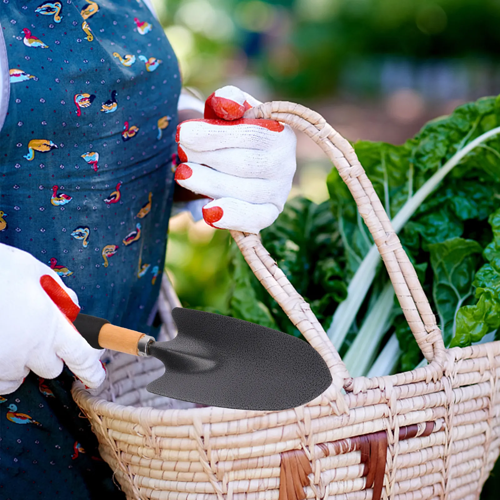 

Garden Shovel with Wooden Handle Heavy Duty Anti Rust Metal Spade for Planting Weeding and Digging Horticulture Tool