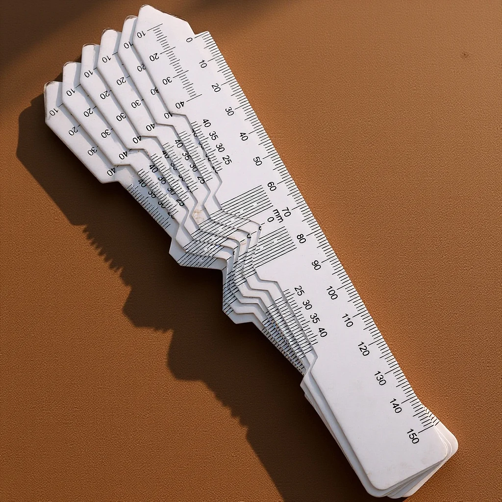 

Pupil Distance Meter 6pcs Plastic Optical Ruler for PD Measurement Eye Exam Tool Ophthalmic Measuring Device Pupillary Gauge