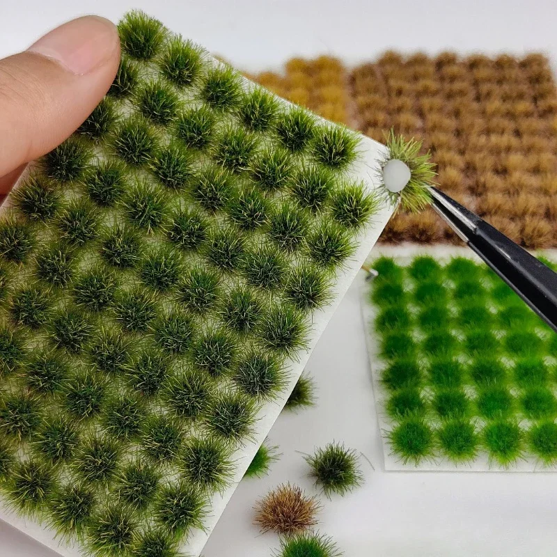 70tufts Static Grass Tufts for Miniature Garden Decor,Tiny Bonsai Model Grass Tufts,Crafts Mini Scene Decor,DIY Micro Landscape