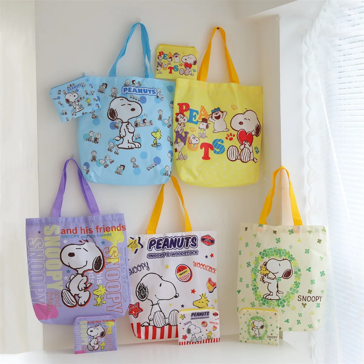 Cute Cartoon Snoopy Large-capacity Shopping Bag Foldable Portable Environmental Protection Bag Portable Shoulder Storage Bag