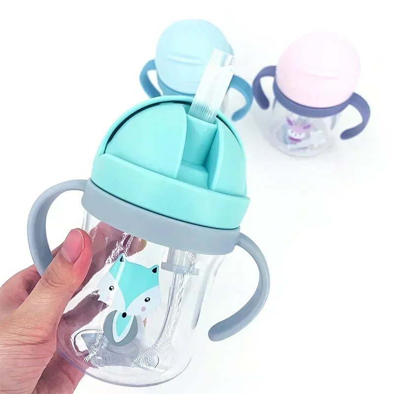 250ML Biberon Per Bambini Tazza Sippy In Silicone A Tenuta Tazze di Acqua Potabile Del Fumetto Infantile Manico di Paglia Drinkware