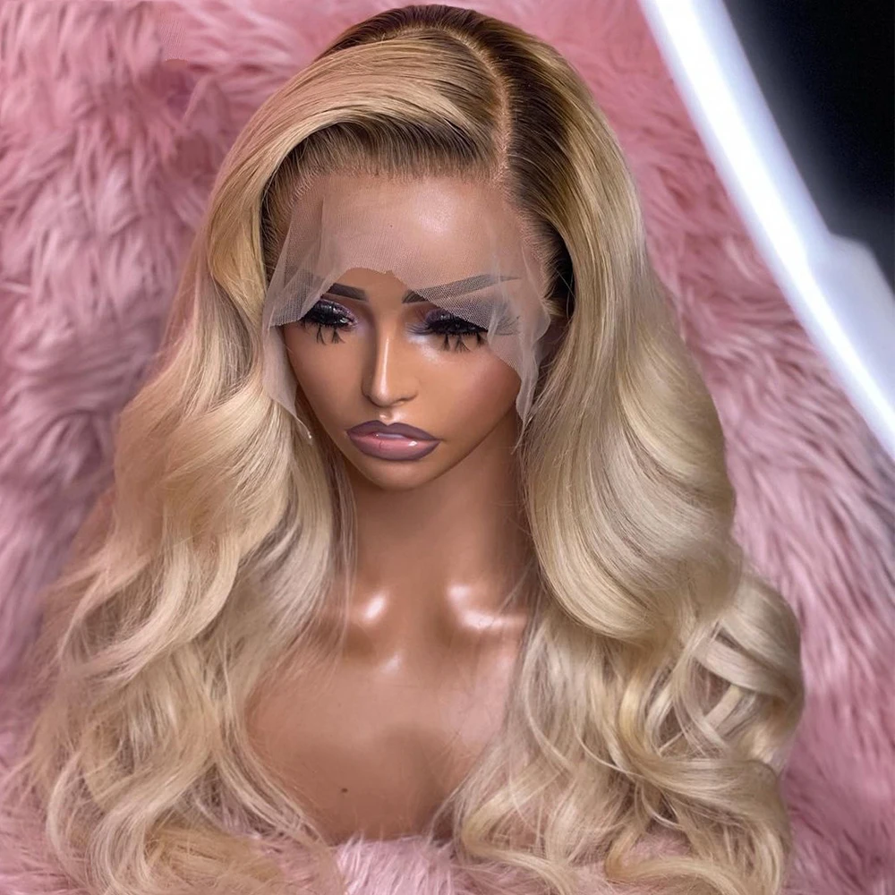 Suave 26 pulgadas Ombre 613 Rubio onda del cuerpo 180 densidad larga sin pegamento peluca con malla frontal para mujeres negras con pelo de bebé prearrancado diario