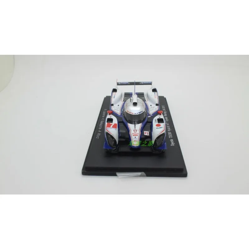 SPARK 1/43 TOYOTA TS030 HYBIRD NO.7 LM 2012 Alloy car model, children\'s collection of decorative toys, holiday gifts for friends