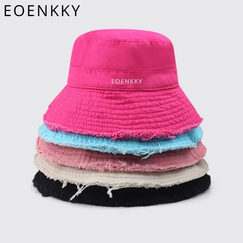 

EOENKKY Adult Anti-uv Bucket Hat with Alloy Badge Outdoor Sports Fisherman Cap for Women Teenagers Casual Summer Sunscreen Hat