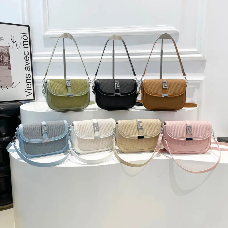 

​​Lock Closure Structured Box Bag Women Premium Pebbled Leather Shoulder Purse Convertible Chain Gym to Office​​