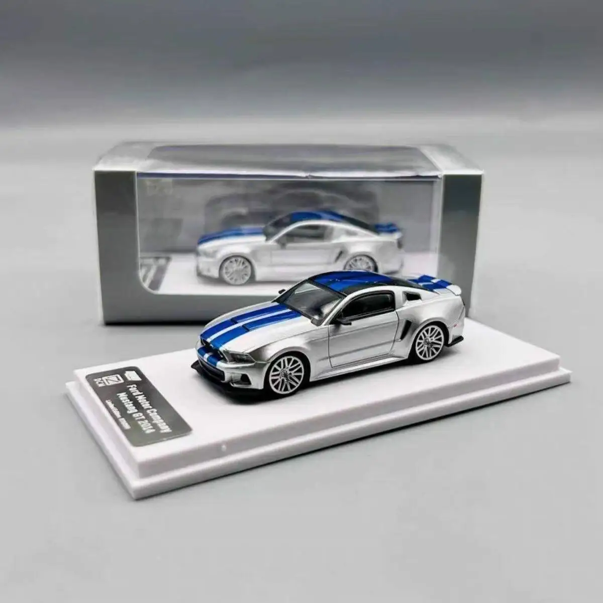 dcm-1-64-マスタング-gt-2014-合金車ダイキャスト-車両カーモデルミニチュアスケールモデルカー用コレクションギフト