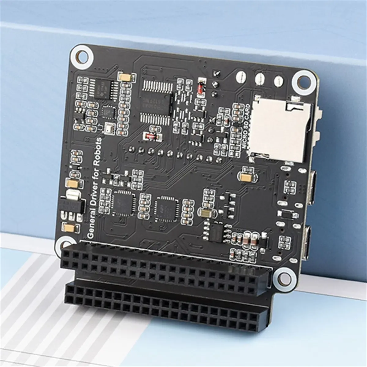 

Универсальная плата управления (AIMA) для роботов: отладочная плата ESP32 с интерфейсом для моторов, сервоприводов и ввода/вывода, поддержка Wi-Fi, Bluetooth и ESP-NOW