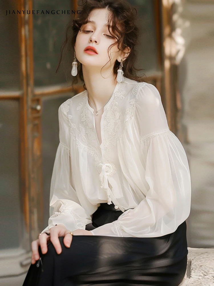 Fashion Lantern Sleeve Embroidered White Chiffon Blouse Women Spring Summer Top Lightweight Loose Female Plus Size Elegant Shirt