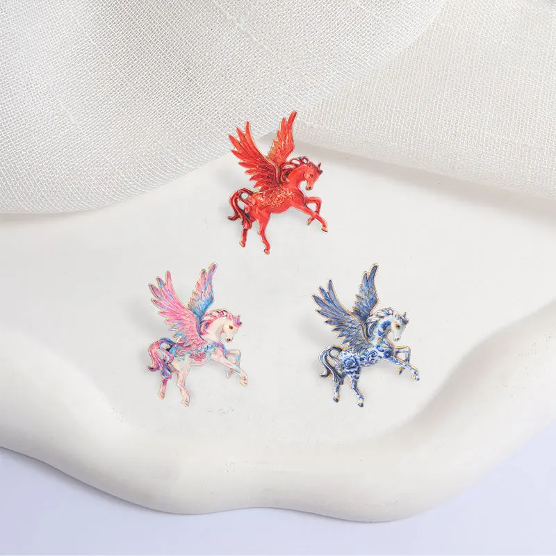 Cartoon Fantasy Winged Horse Badge Cute Mythical Pegasus Enamel Pins Fashion Lapel Metal Brooch Backpack Clothes Jewelry Gift